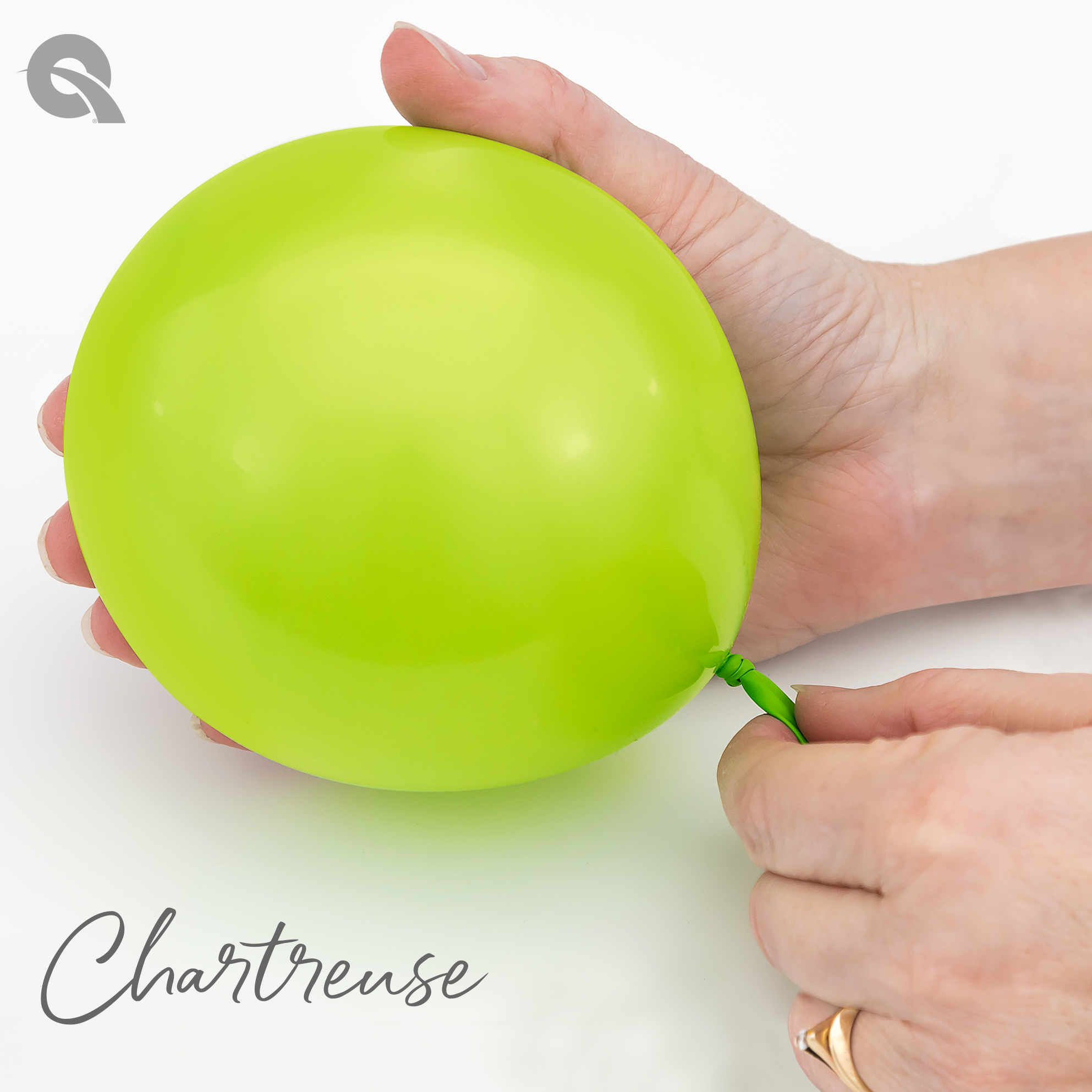 260 Qualatex Chartreuse Twisting - Entertainer Latex Balloons | 100 Count