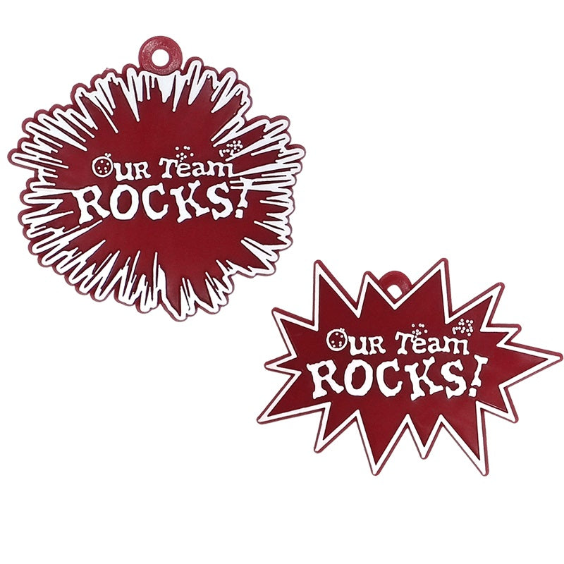 2 3/4 po Breloques en plastique « ACI Our Team Rocks Burst » bordeaux | Paquet de 2