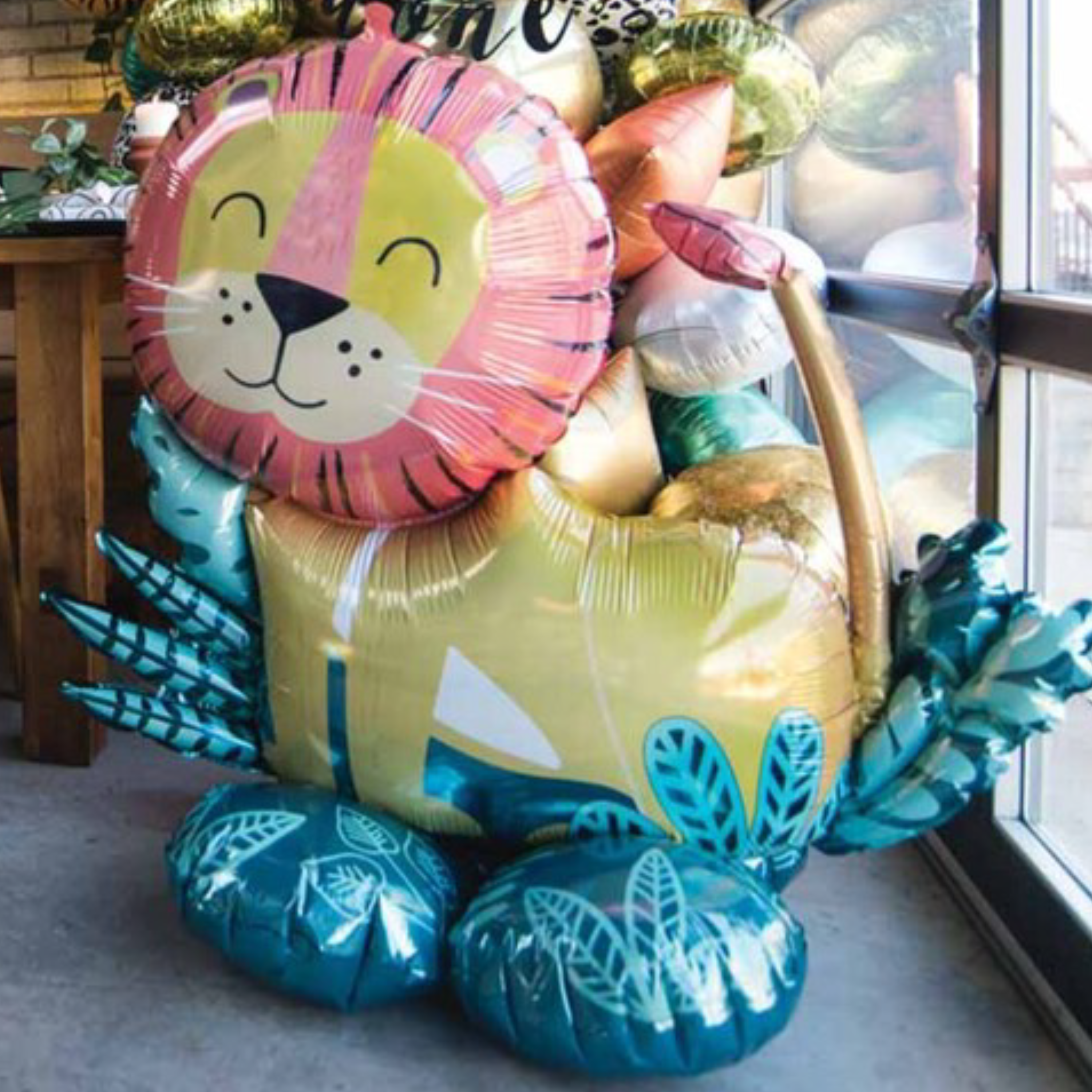 43" Lion Airloonz Foil Balloon | Stands Over 3 Feet Tall- No Helium Required!