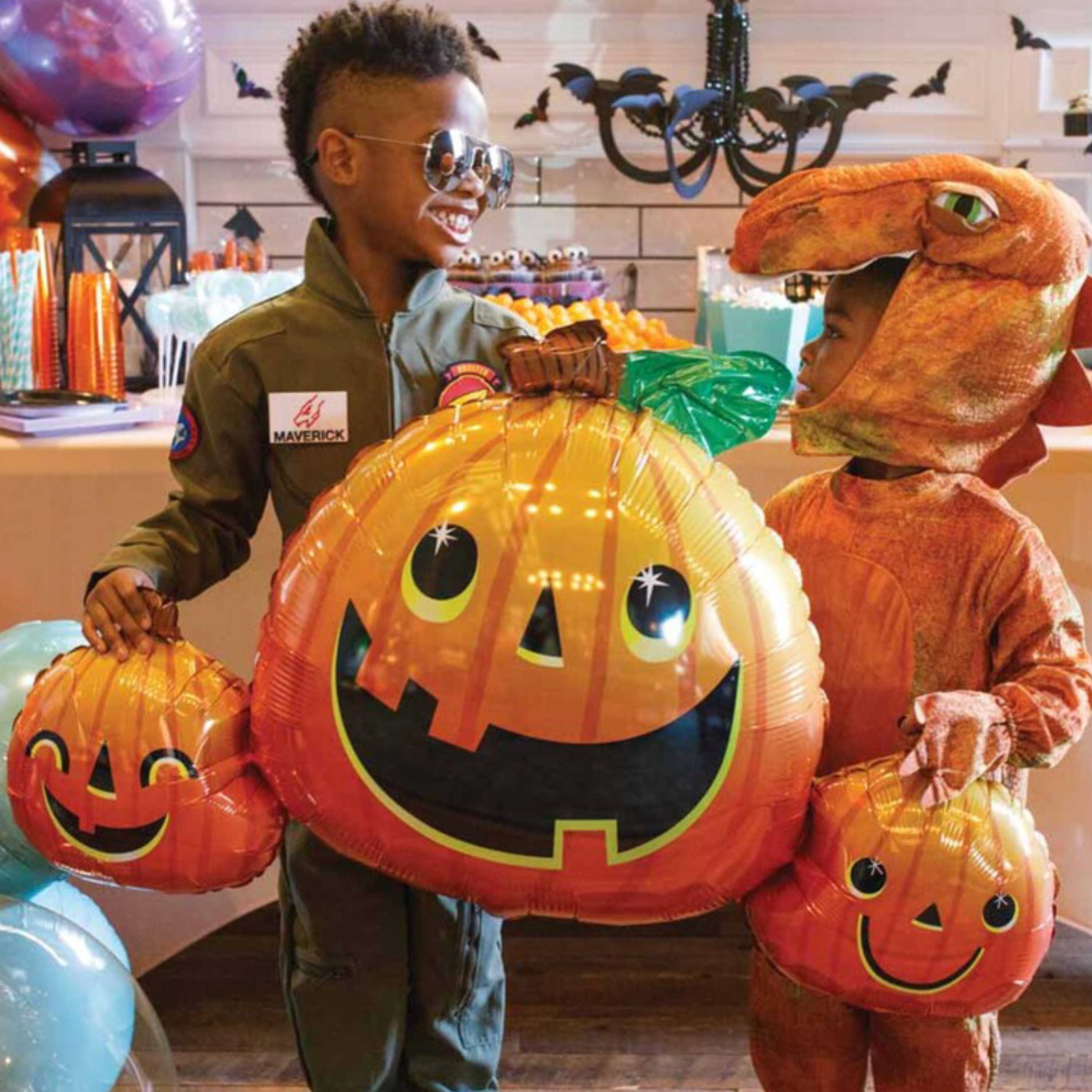 Globo de aluminio con forma de trío de calabaza sonriente de 35" (P14)