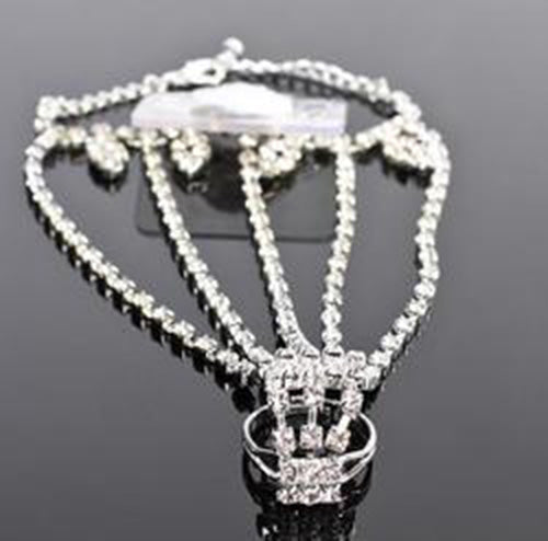 Cascadezz Sheba Dazzle pulsera de diamantes de imitación | 1 unidad: ¡simplemente agregue flores!